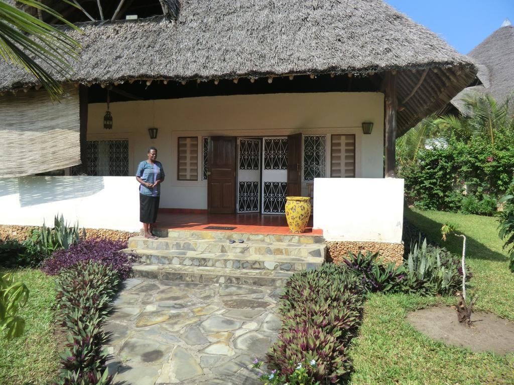 Marula Park Villa Diani Beach Room photo